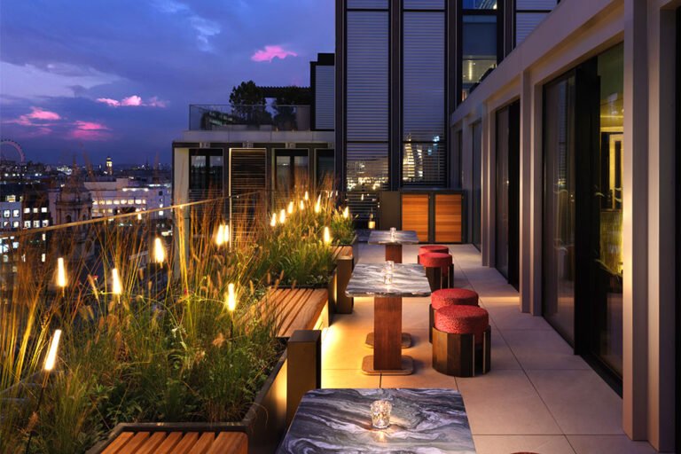 Top Rooftop Restaurants in Lahore with Stunning Views