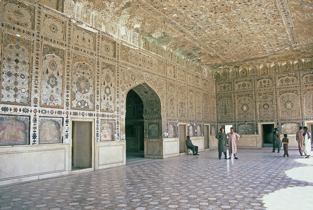 Sheesh mahal