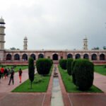 tomb of jahangir and asif